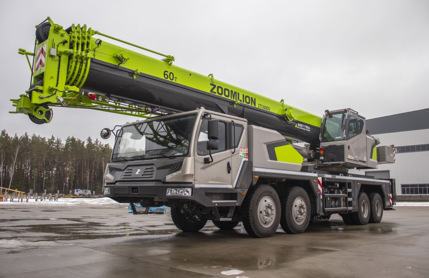 Автокран 60 тонн Zoomlion ZTC 600V