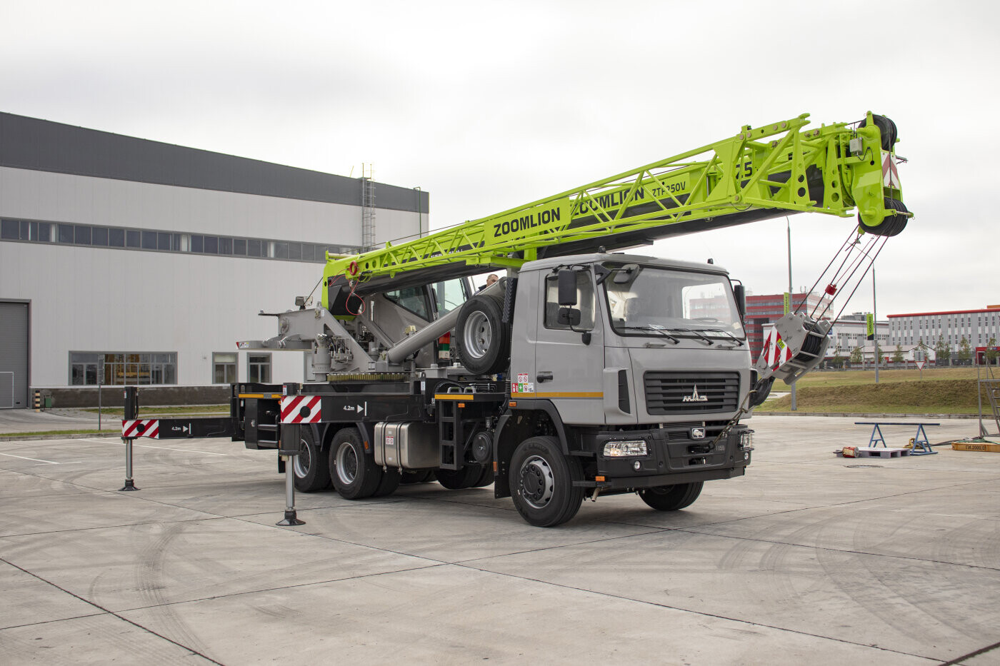 Автокрана 25 тонн Zoomlion 25 тонн ZMC-25-1С